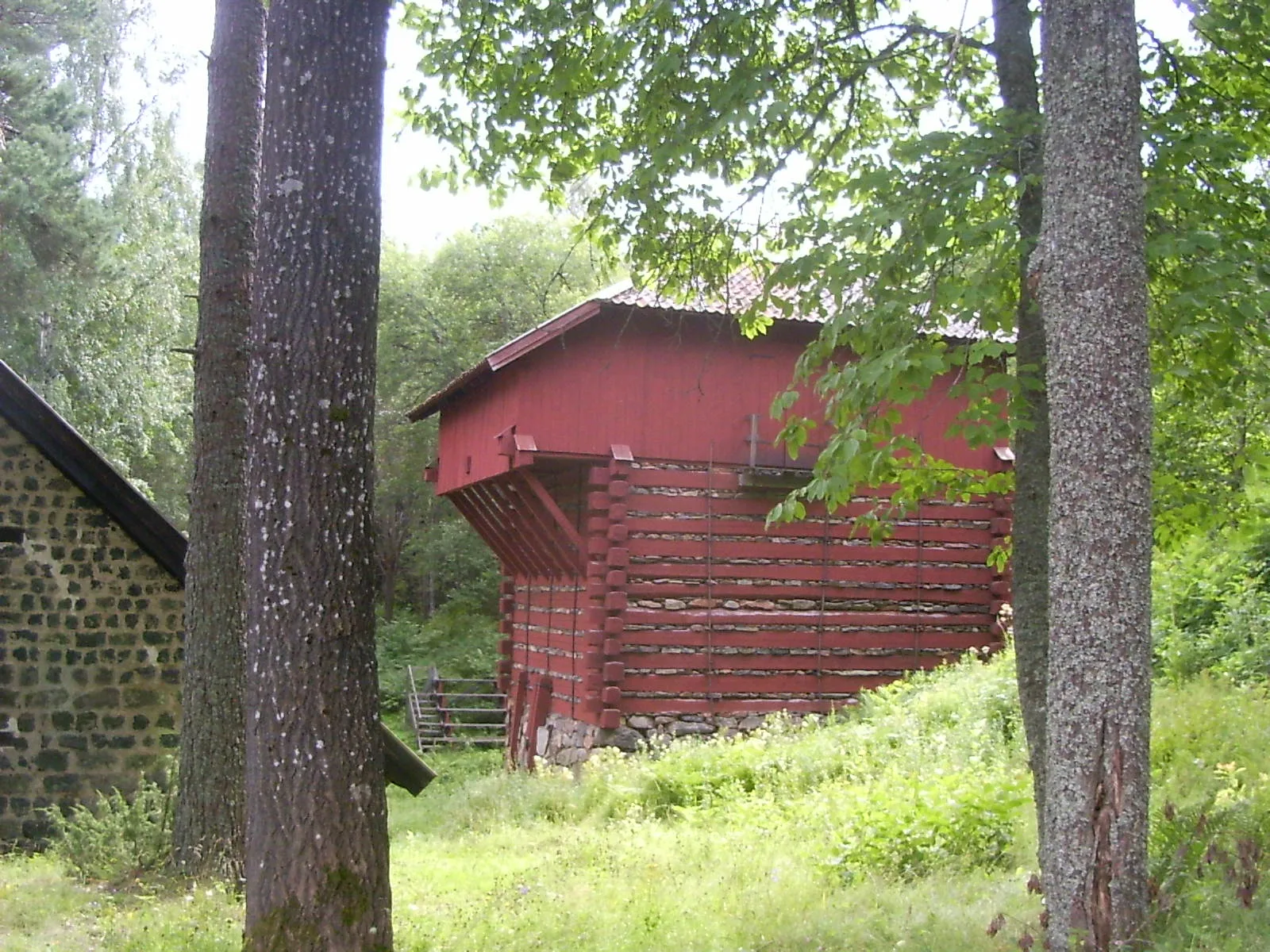 Trehörnings masugn, Mariedamm