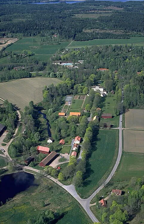 Skyllbergs bruk och herrgård